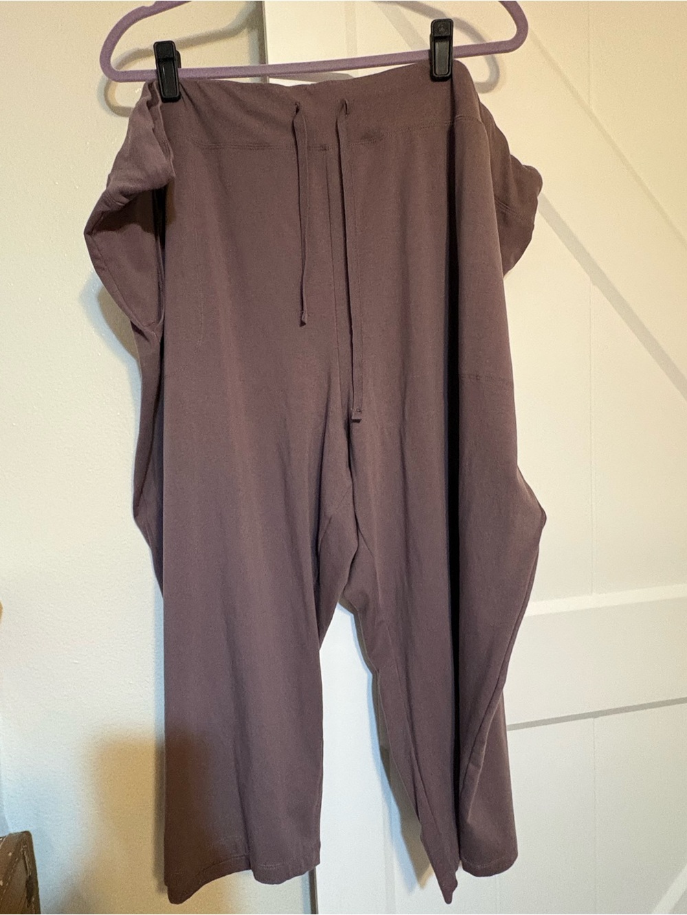Athletic Works Drawstring Capris